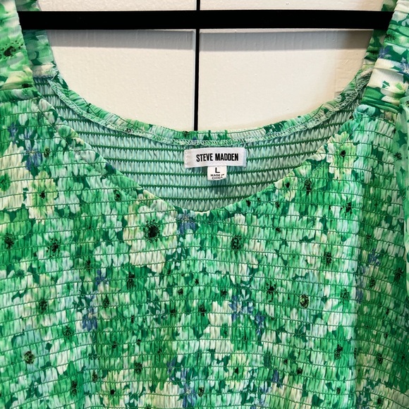 Steve Madden Color Me Lucky Dress in Basil - Picture 5 of 7